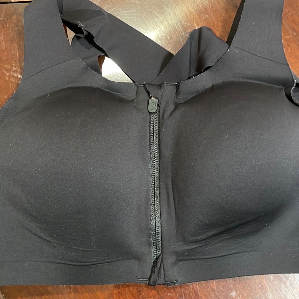 Lululemon Enlite Bra Zip Front